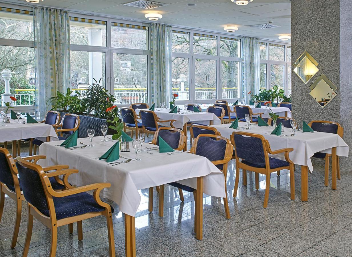 Hotel & Residenz Am Kurpark Schlangenbad Esterno foto